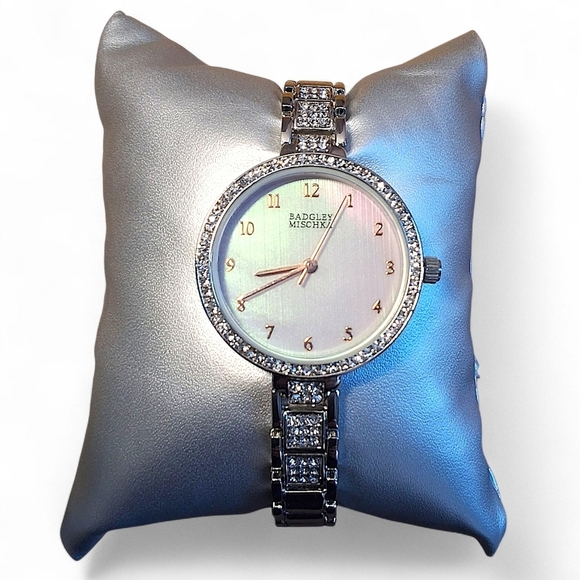 Badgley Mischka Women’s Crystal Stainless Steel Bracelet Watch NWOT main image 12